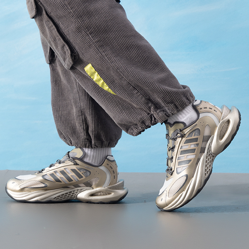 Adidas Men's and Women's Shoes - Lightweight Road Running Shoes 评论和价格